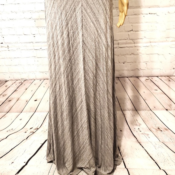 NWT Stunning Adrienne Vittadini Grey Maxi Dress - Picture 4 of 7